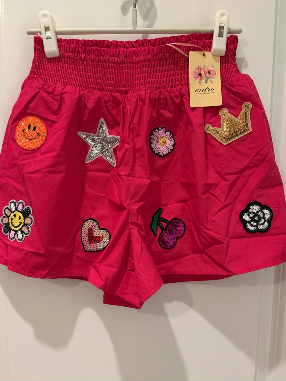 NWT Entro Hot Pink Sequin Patch Appliqué Shorts Size Small